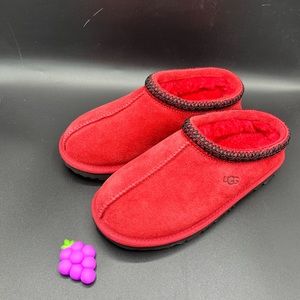 UGG Tasman Slippers Big Kid Size